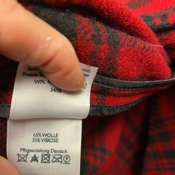 Eddie Bauer Shawl-Collared Wrap/Cape - Picture 6 of 9